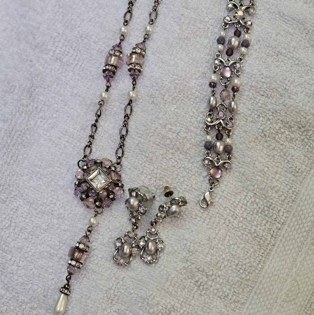 Antique jewelry set